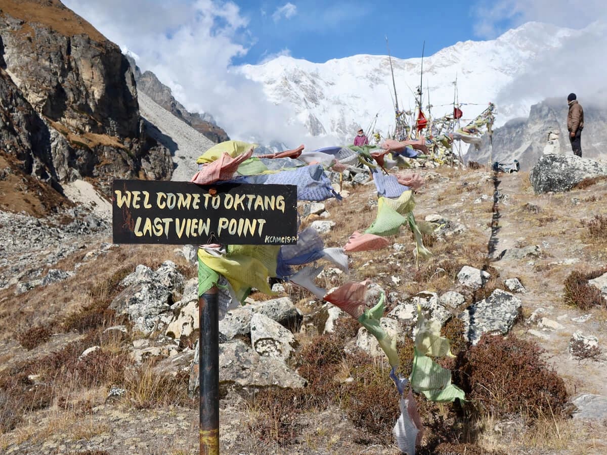 Octhang to Kanchenjunga south BC