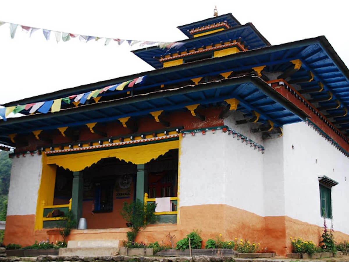 A local buddhist monastery in Ramechap