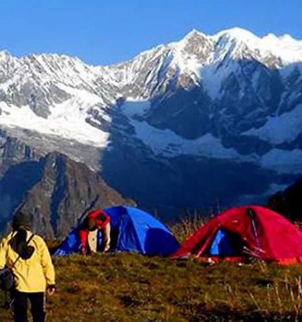 Camping trek in Namun La Pass
